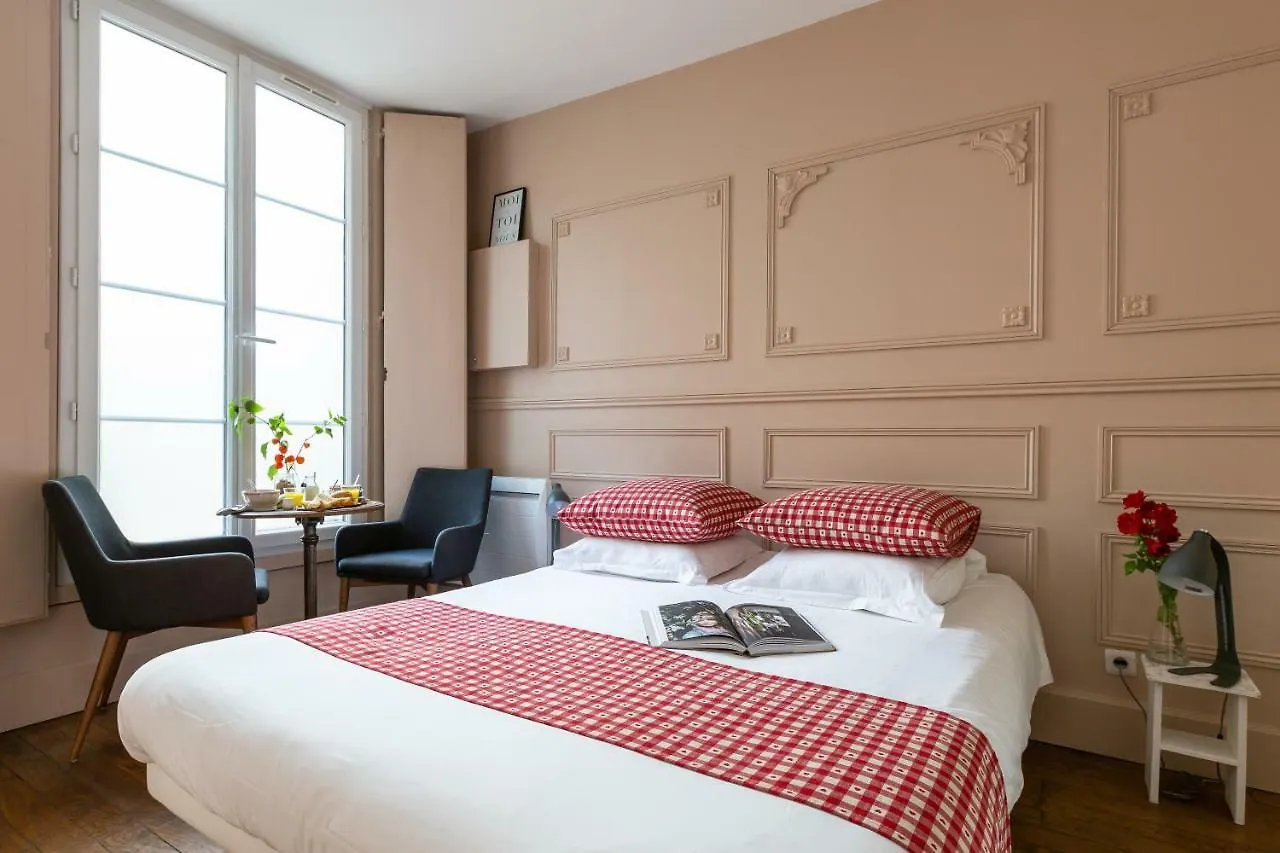 Artisan Lofts Courtyard Opera Apartment Paris